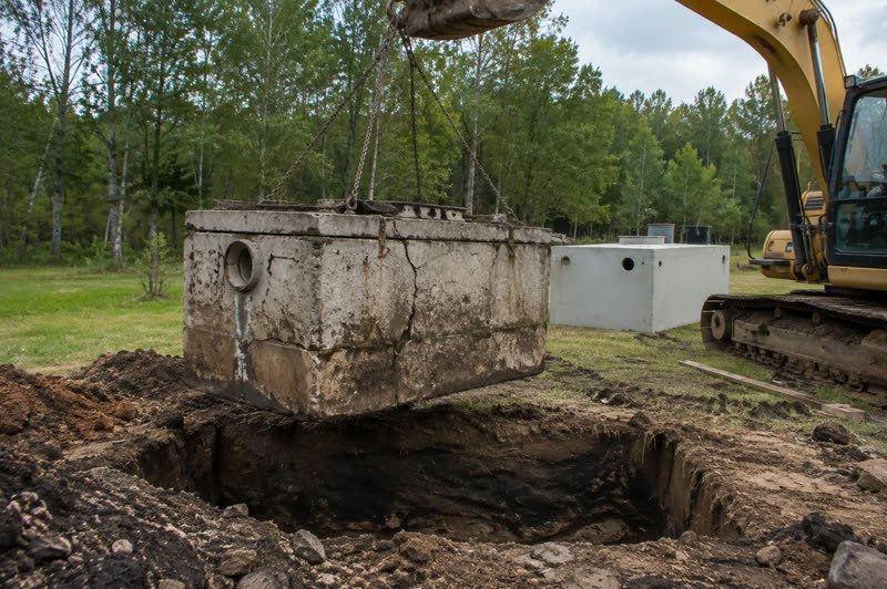 Septic tank replacement cost — Replacing an existing system versus installing a new one.